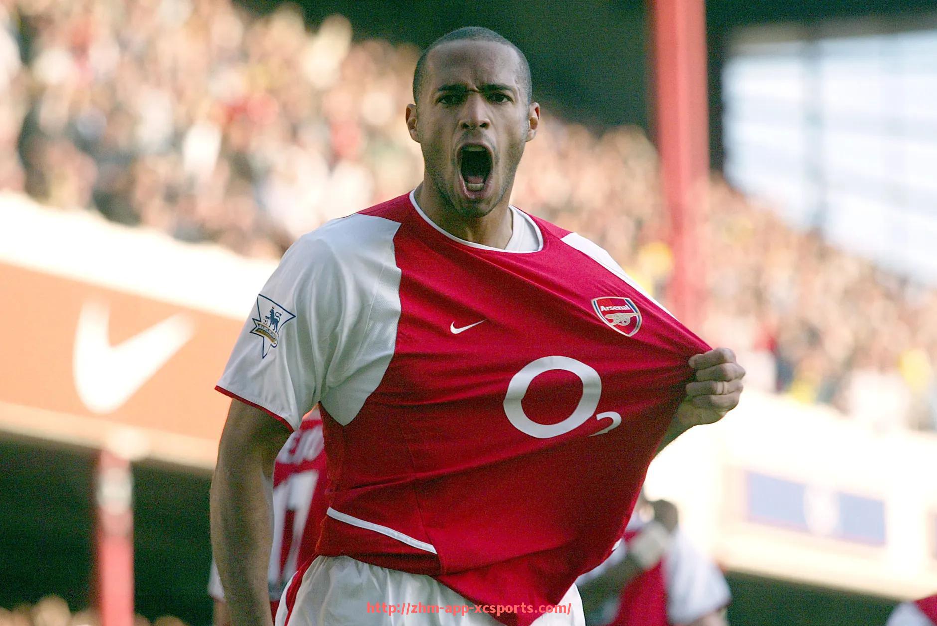 杏彩体育-2024赛季法甲球队防守策略的整体变化与效果评估